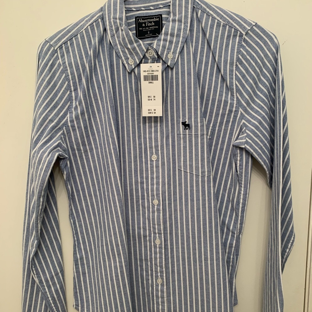 Abercrombie long sleeved button down